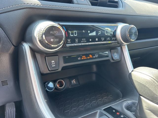 Used 2024 Toyota RAV4 XLE image 27