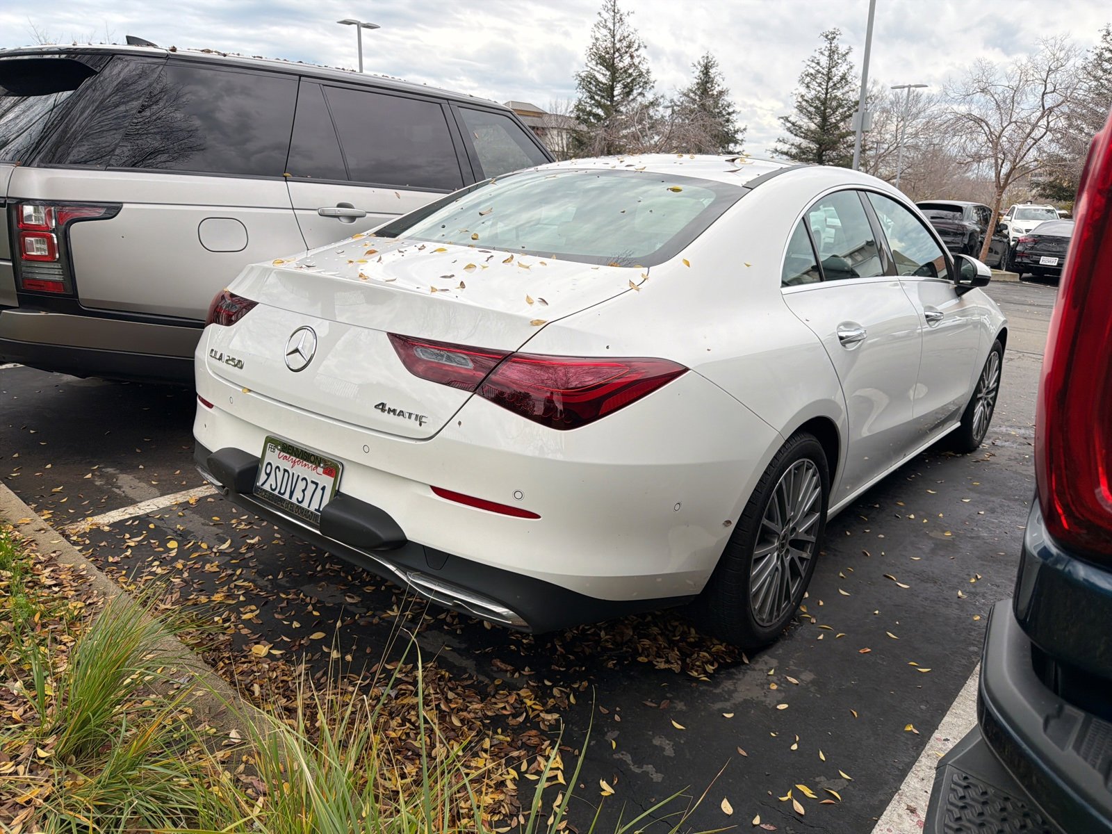Used 2025 Mercedes-Benz CLA 250 4MATIC image 4