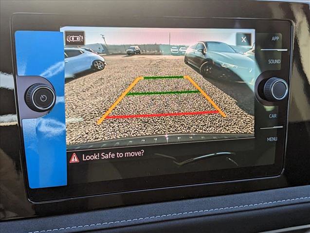 New 2025 Volkswagen Taos SE image 13