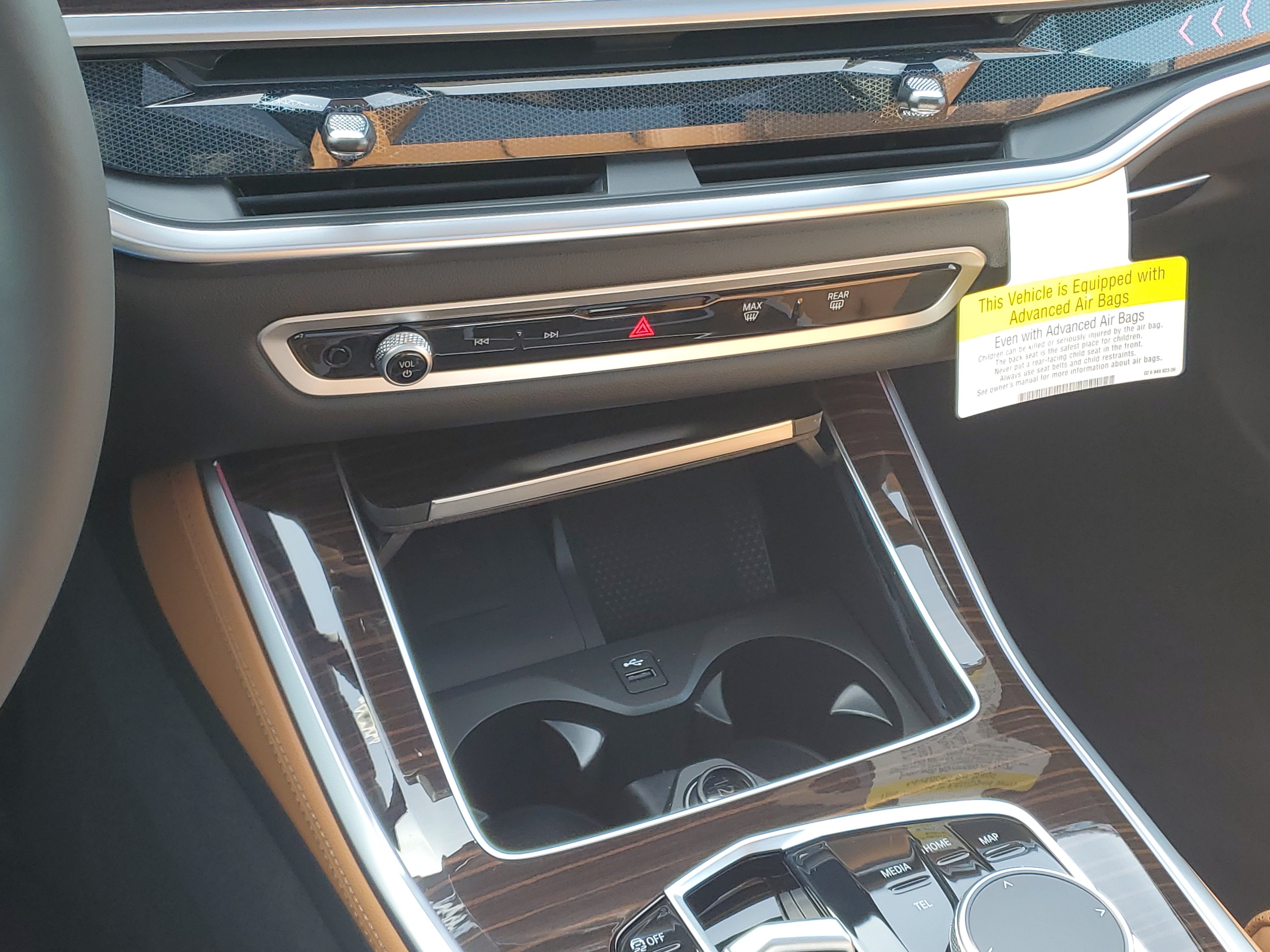 New 2026 BMW X5 xDrive40i w/ M Sport Package AWD/4WD image 19