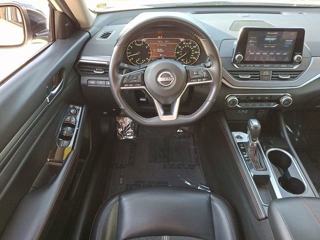 Used 2024 Nissan Altima 2.5 SR image 11