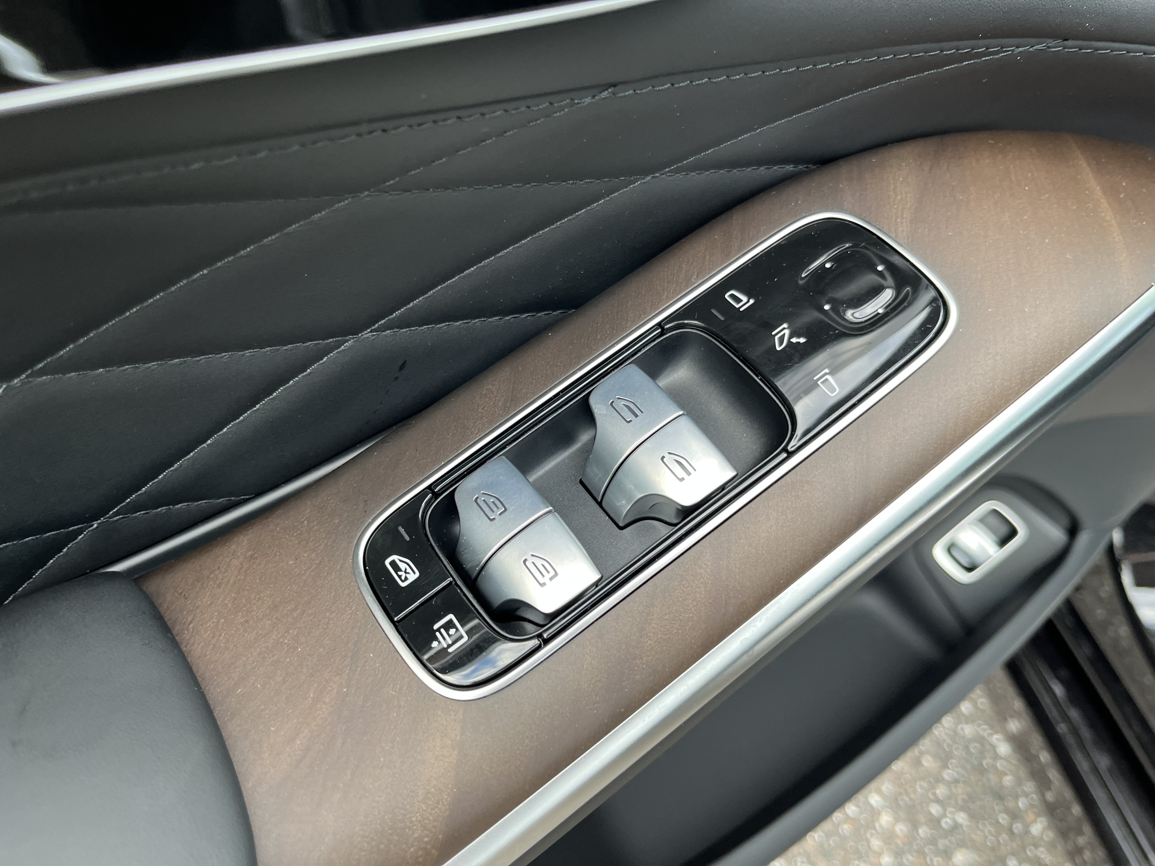 New 2027 Mercedes-Benz S 580 4MATIC Sedan image 14