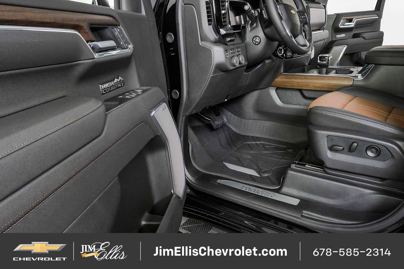 New 2026 Chevrolet Silverado 1500 High Country AWD/4WD image 9