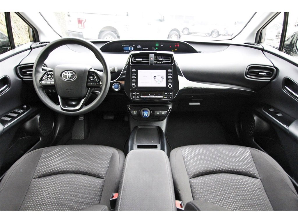 Used 2020 Toyota Prius image 8