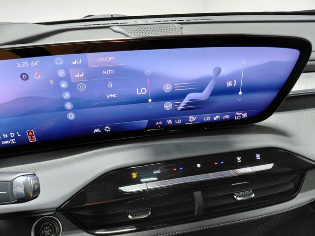 Used 2025 Buick Enclave Avenir w/ Super Cruise Package image 40