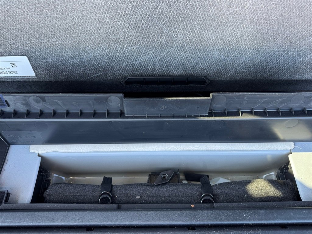 Used 2025 Ford Expedition Active image 17