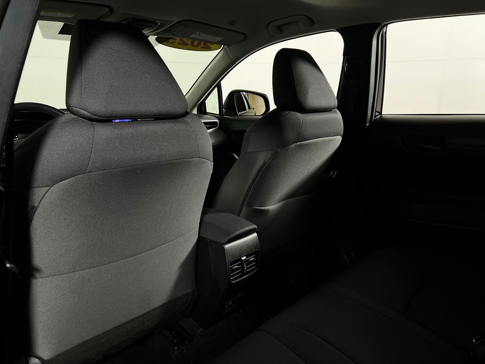 Certified 2025 Toyota Corolla Cross LE image 20