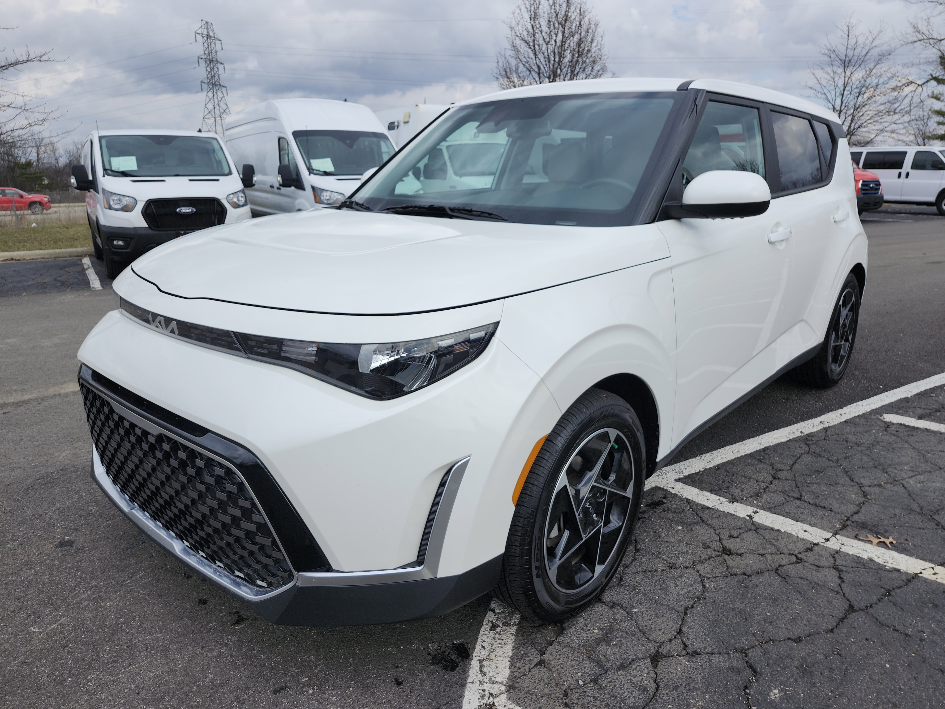 Used 2023 Kia Soul EX image 14