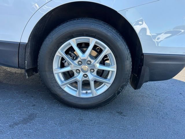 Used 2023 Chevrolet Equinox LT w/ LPO, Floor Liner Package image 10