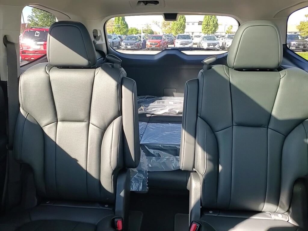 New 2025 Subaru Ascent Bronze Edition image 29