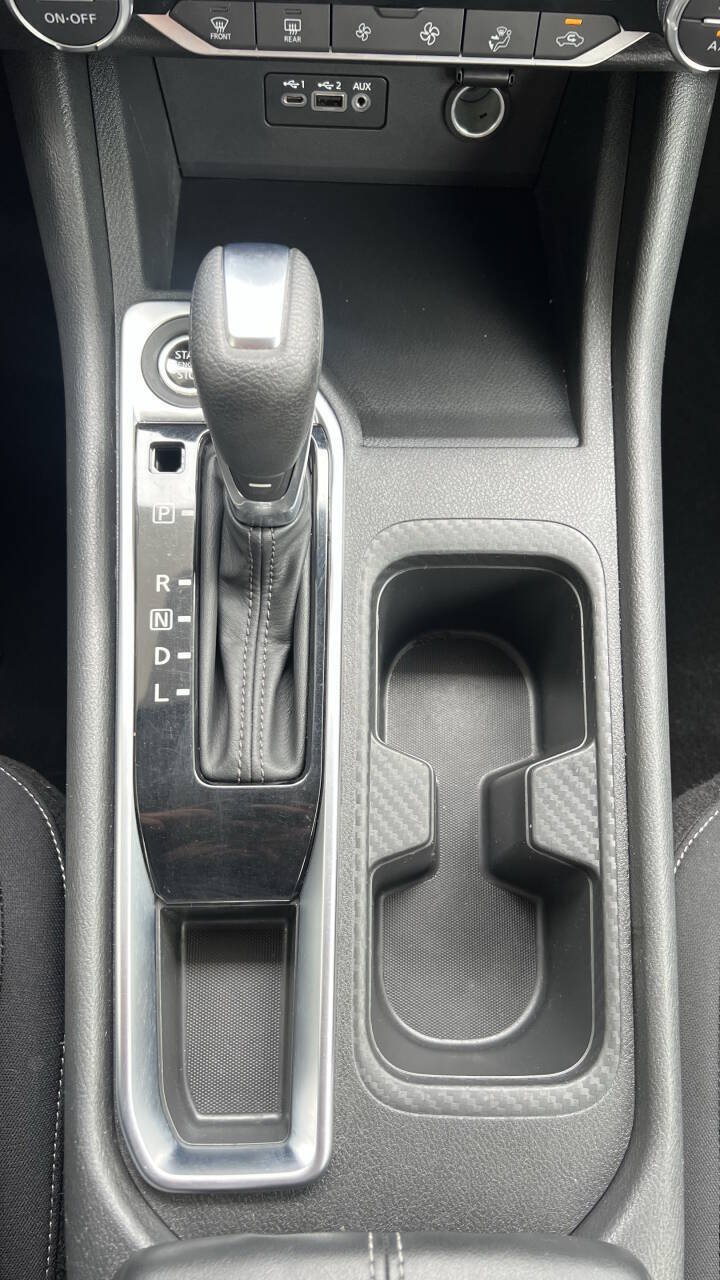 Used 2022 Nissan Sentra SV w/ All-Weather Package FWD image 17