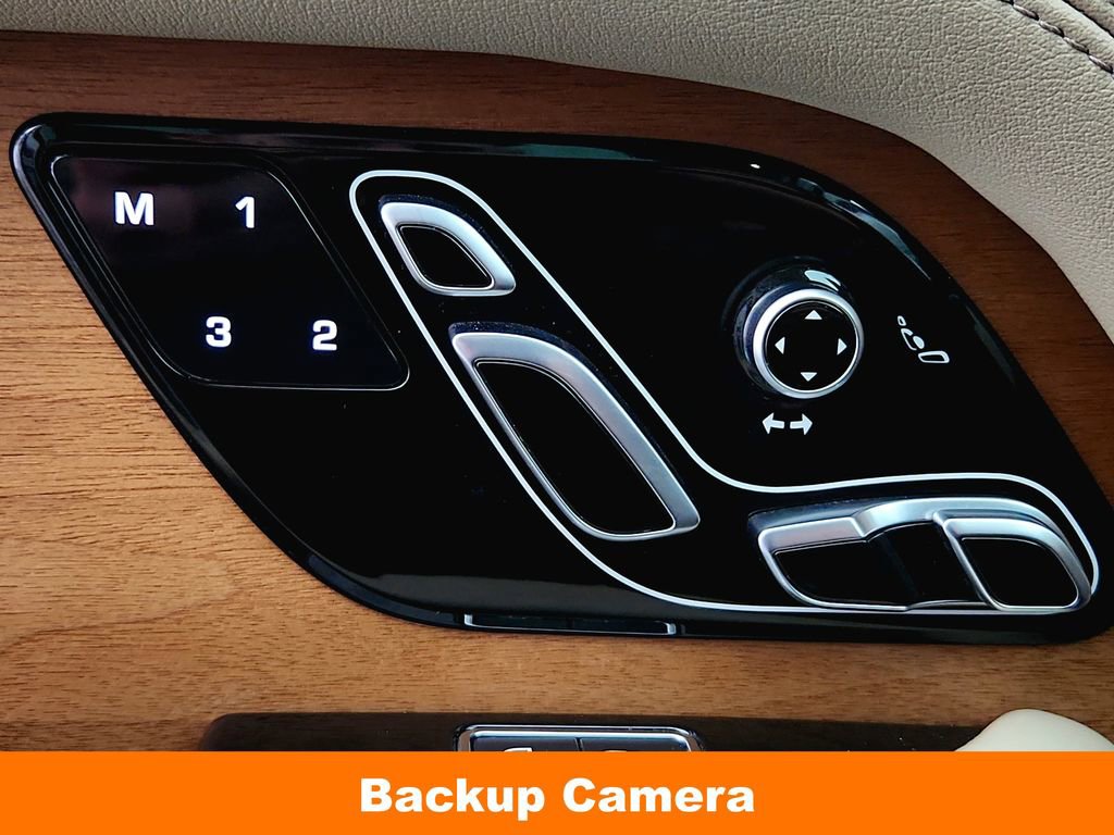 Used 2018 Land Rover Range Rover HSE image 24