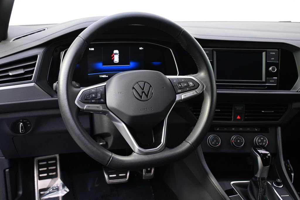 Used 2024 Volkswagen Jetta Sport FWD image 12