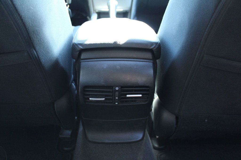 Used 2015 Honda Crosstour EX image 26