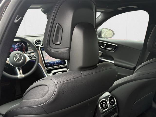 New 2025 Mercedes-Benz C 300 4MATIC Sedan image 18