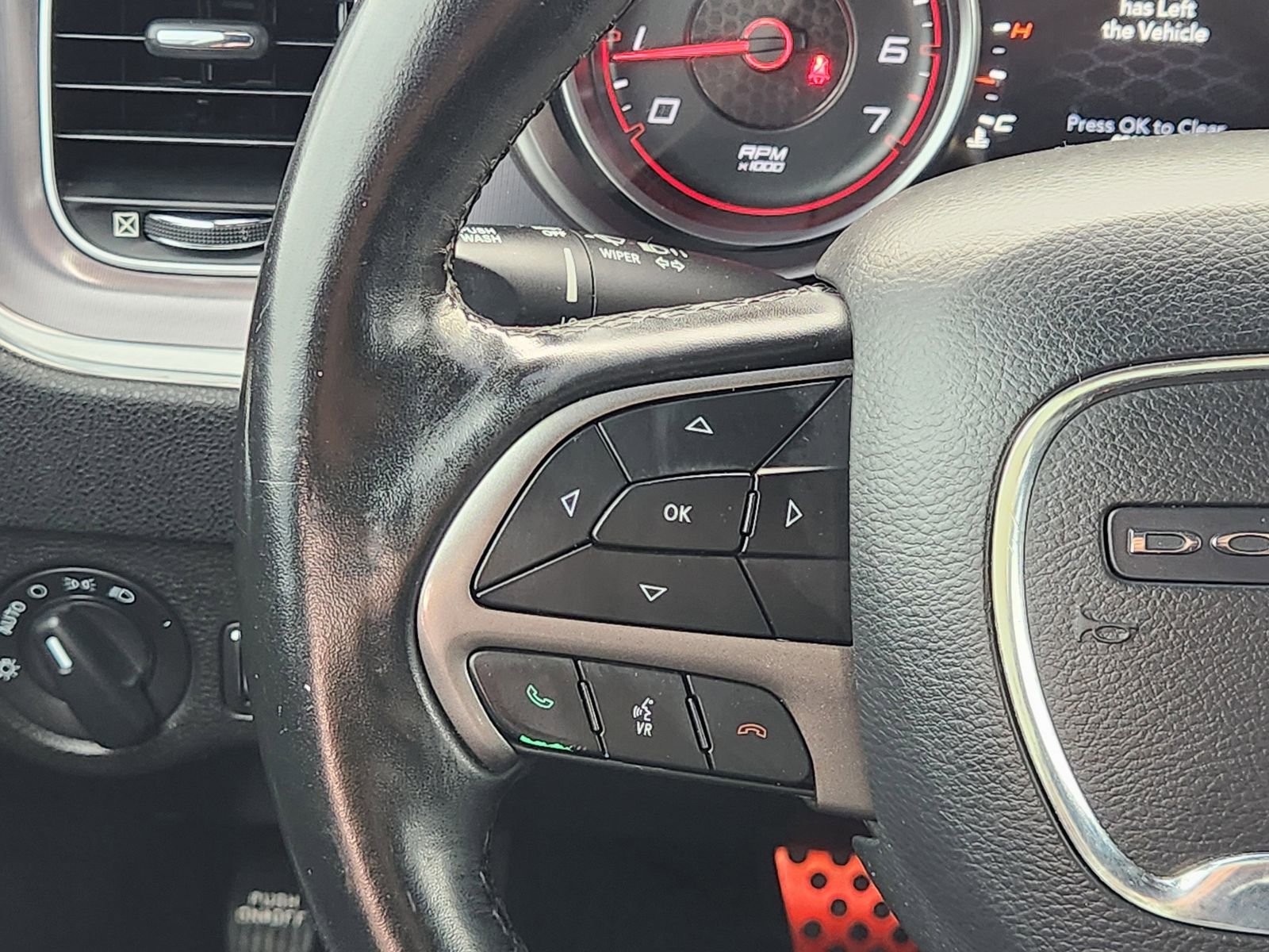 Used 2019 Dodge Charger SXT w/ Leather Interior Group RWD image 27