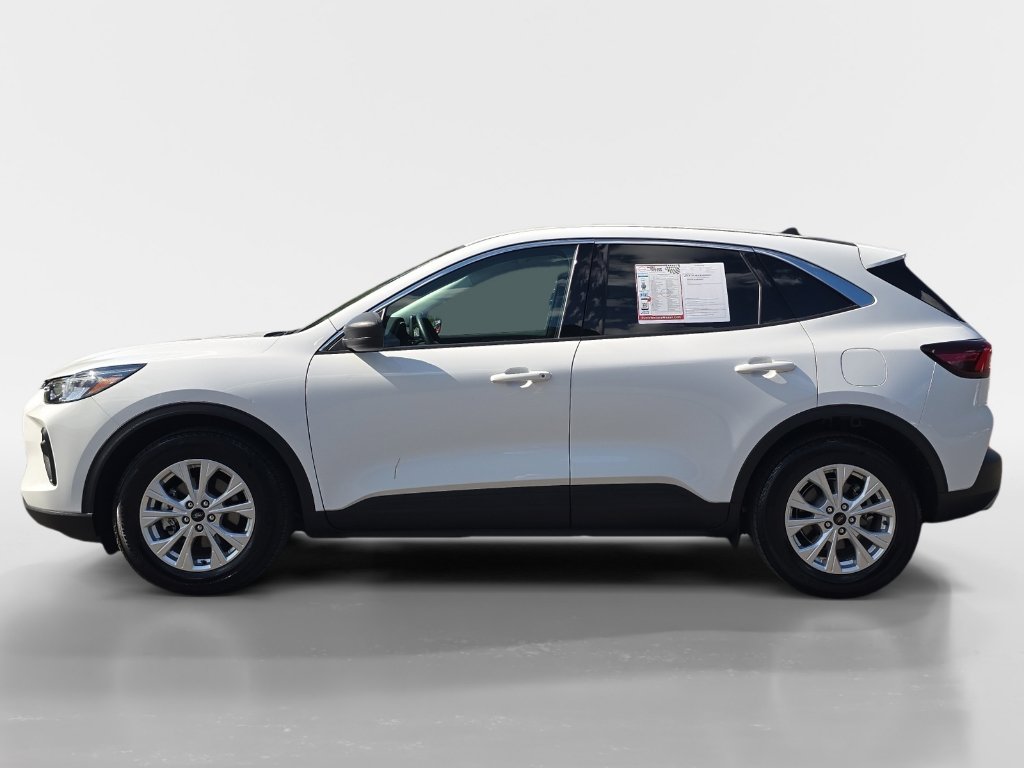 Used 2024 Ford Escape Active image 2