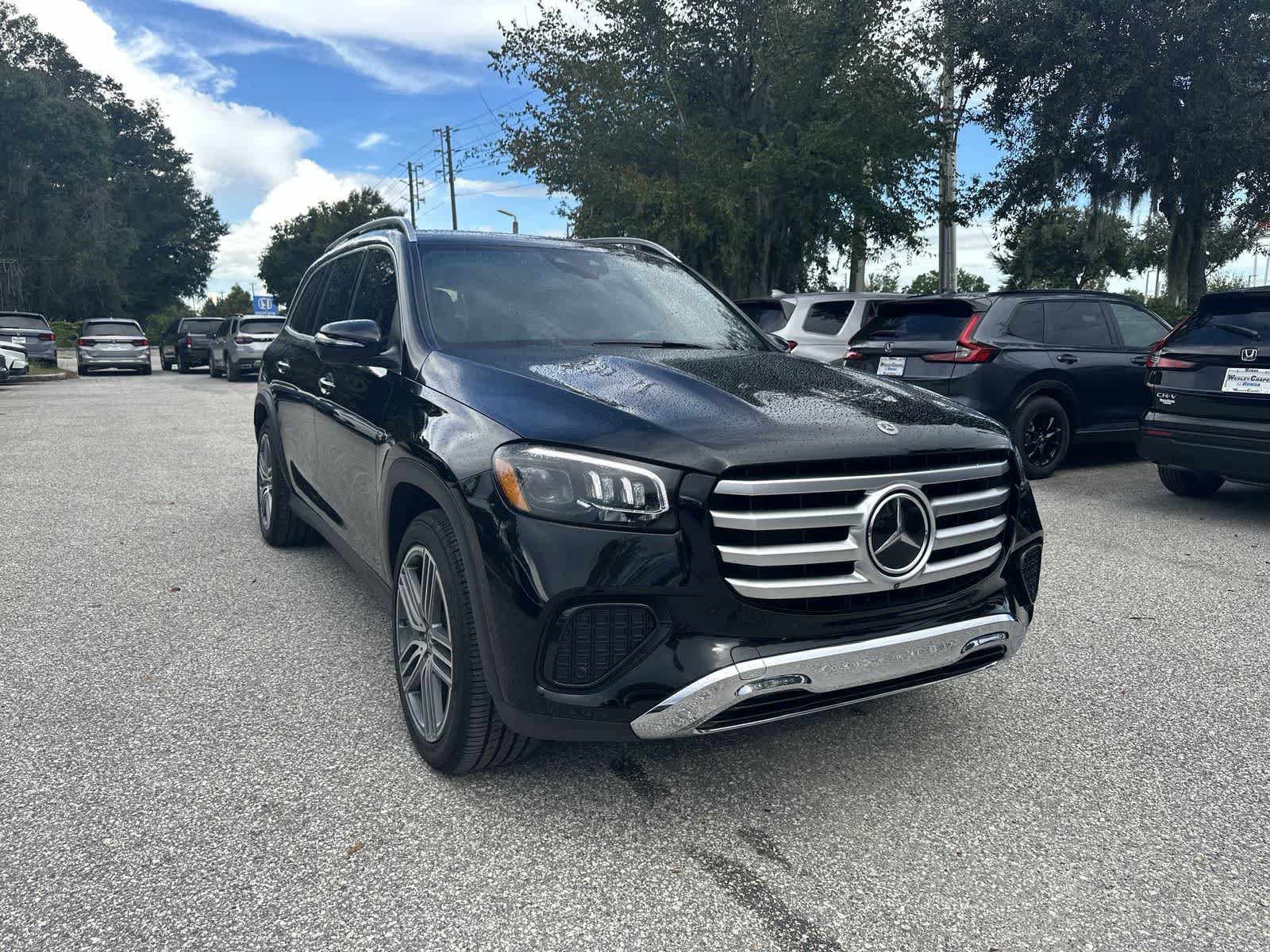 Used 2025 Mercedes-Benz GLS 450 4MATIC image 8