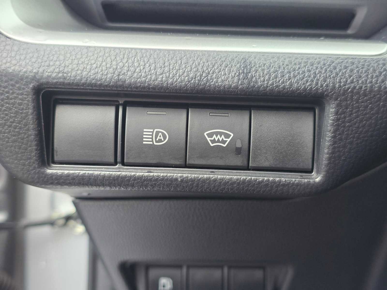 Used 2024 Toyota Prius LE image 24