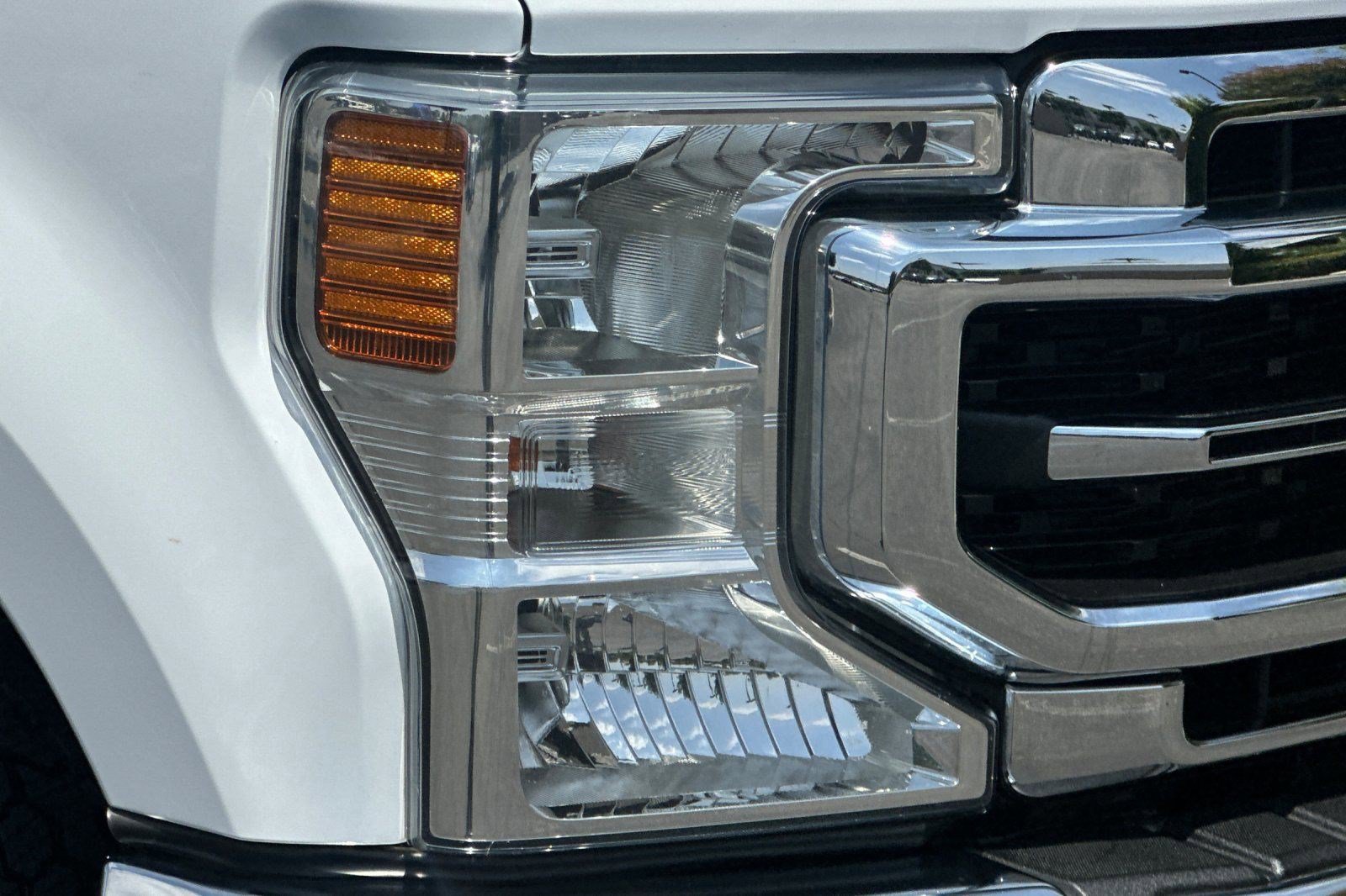 Used 2022 Ford F250 Lariat w/ Chrome Package AWD/4WD image 12