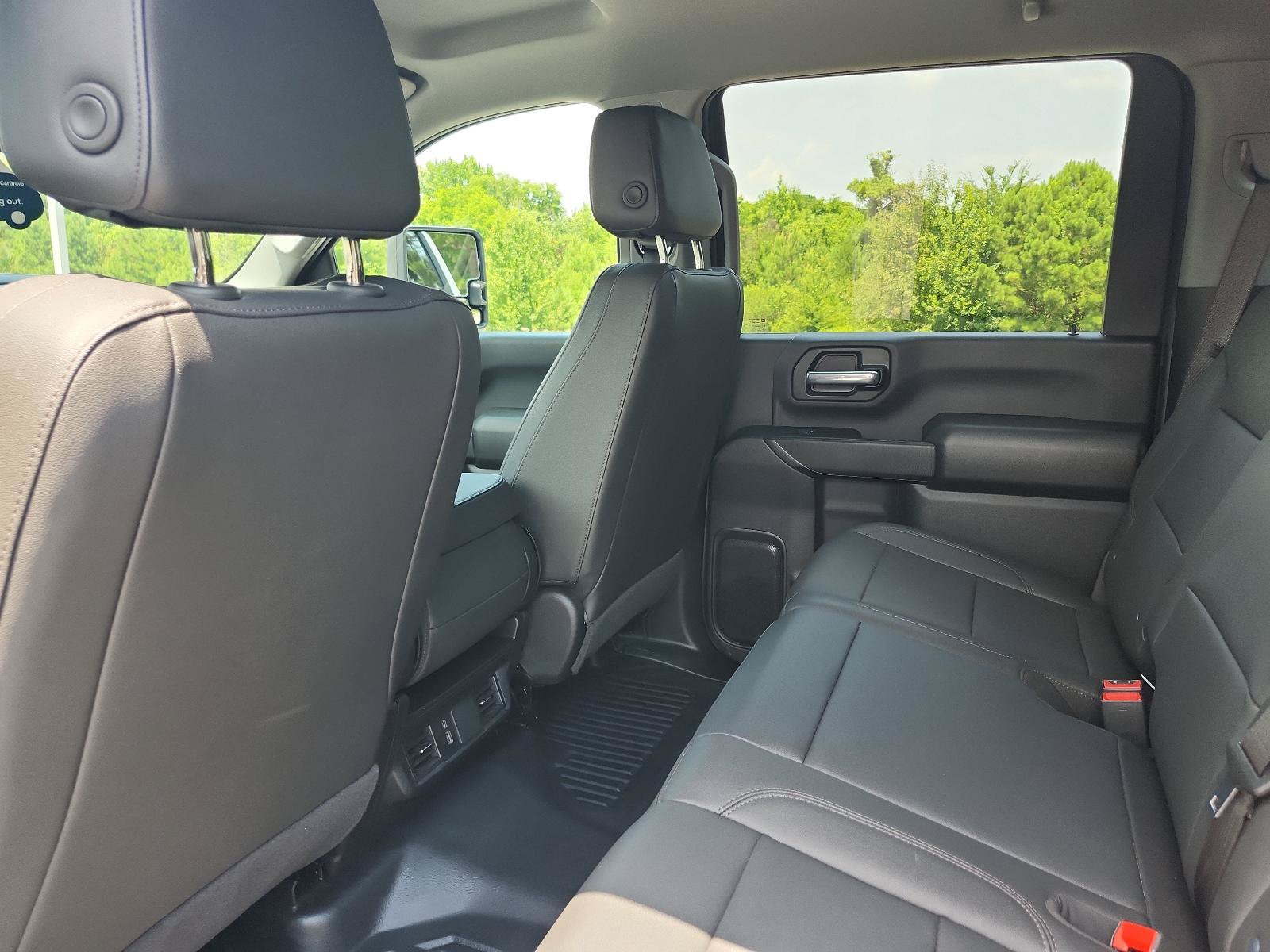 Certified 2025 GMC Sierra 2500 Pro w/ Convenience Package AWD/4WD image 12