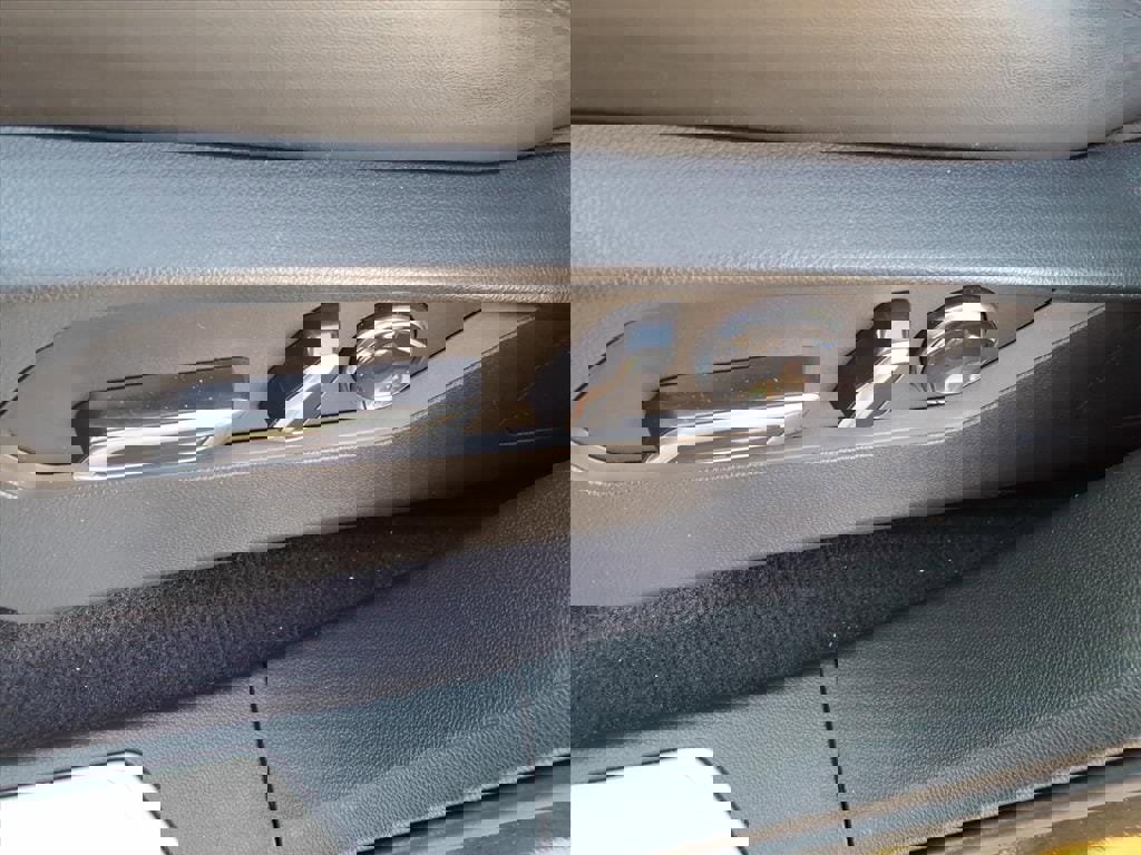 Used 2019 Acura RDX A-Spec image 17