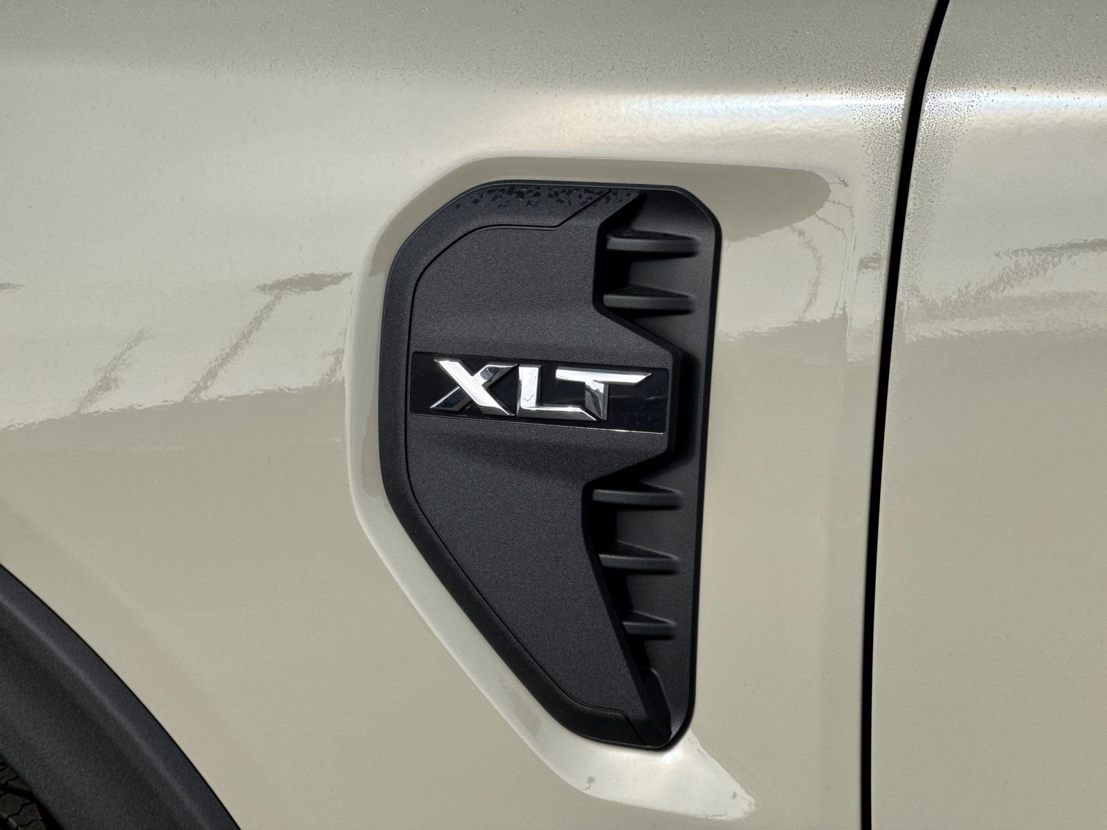 New 2025 Ford Ranger XLT w/ FX4 Off-Road Package image 29