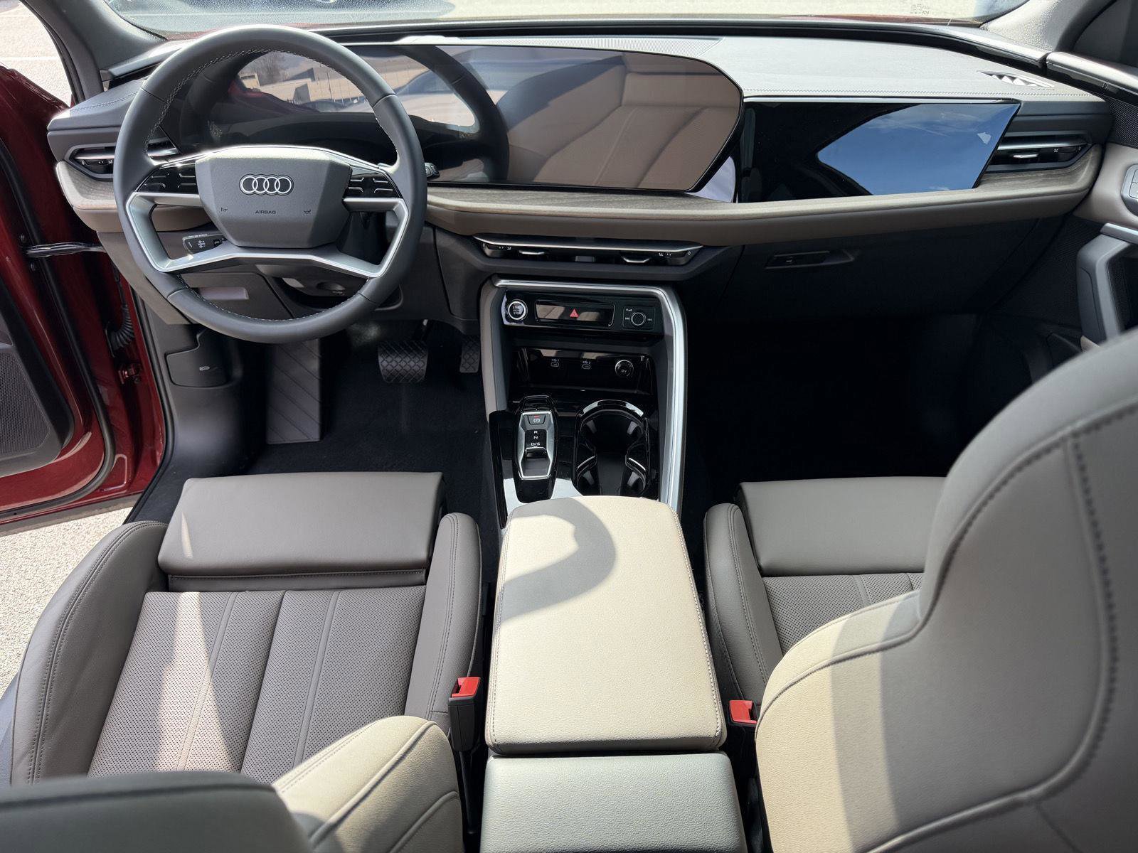 Used 2025 Audi Q5 Premium Plus image 16