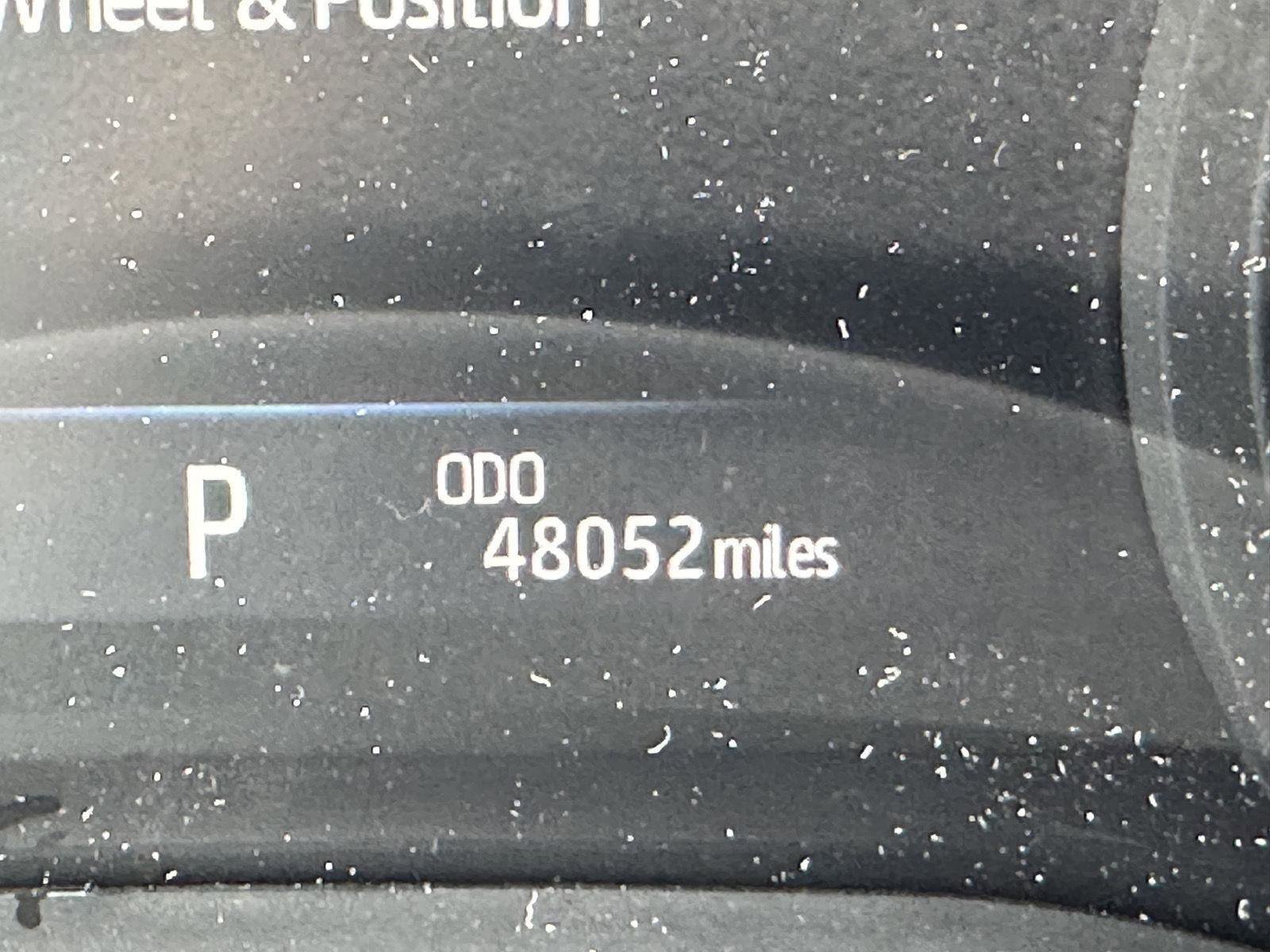 Certified 2025 Toyota Sienna XLE FWD image 14