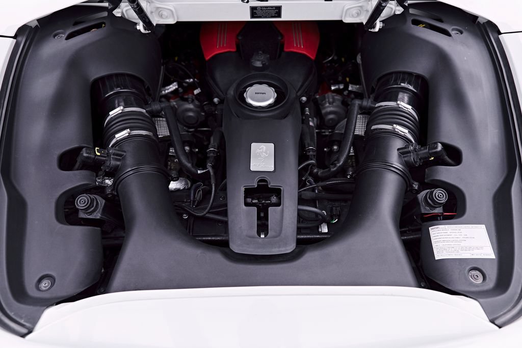 Used 2019 Ferrari 488 Spider RWD image 34
