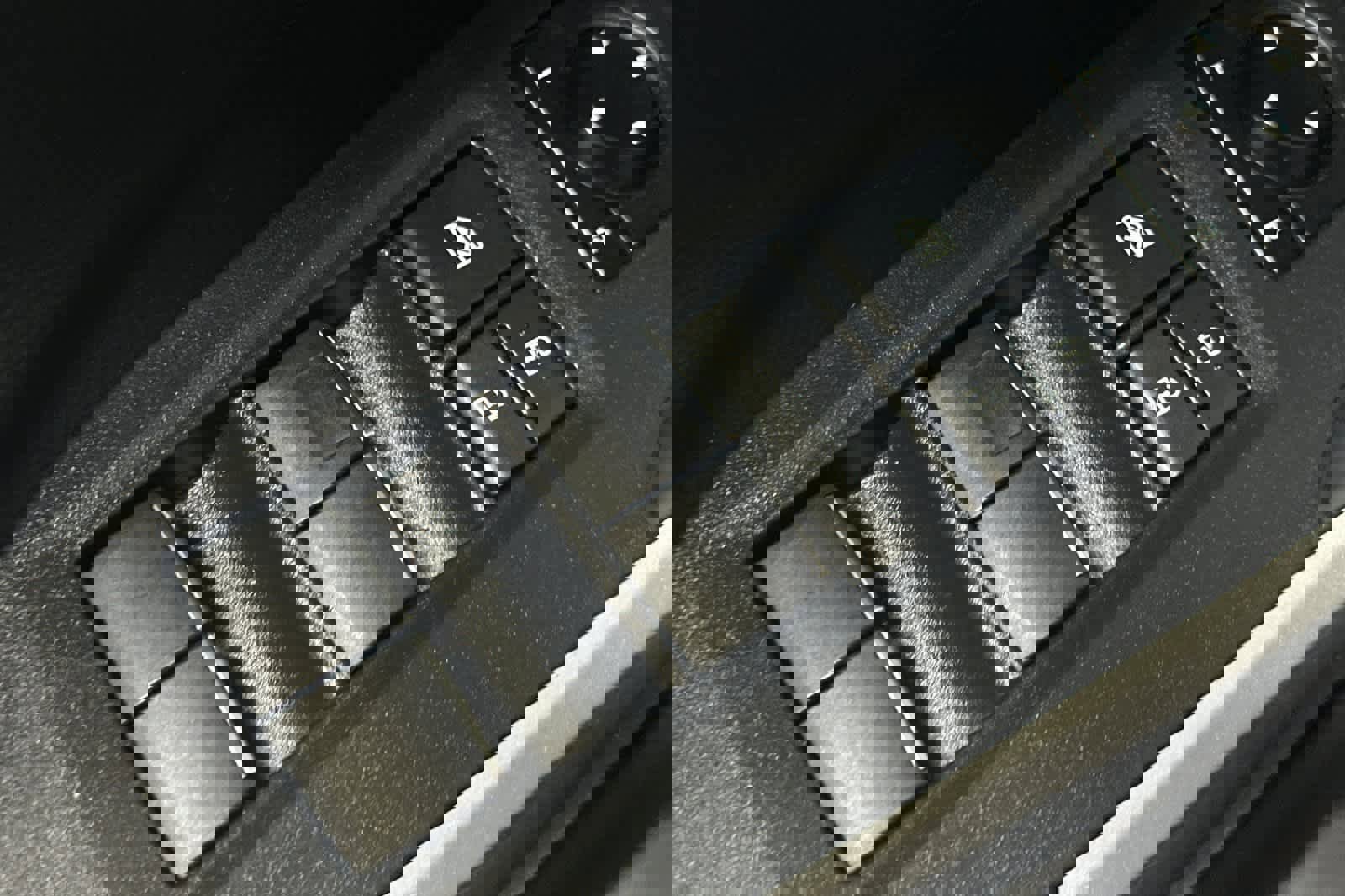 Used 2019 Toyota RAV4 Limited w/ Advanced Technology Package image 14