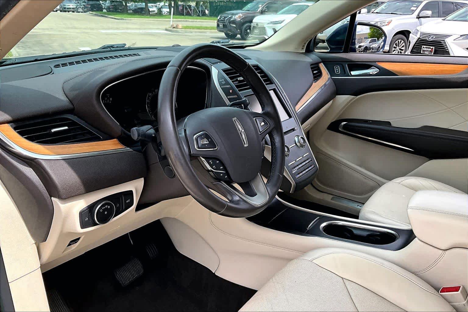 Used 2015 Lincoln MKC FWD w/ Equipment Group 102A Reserve image 15