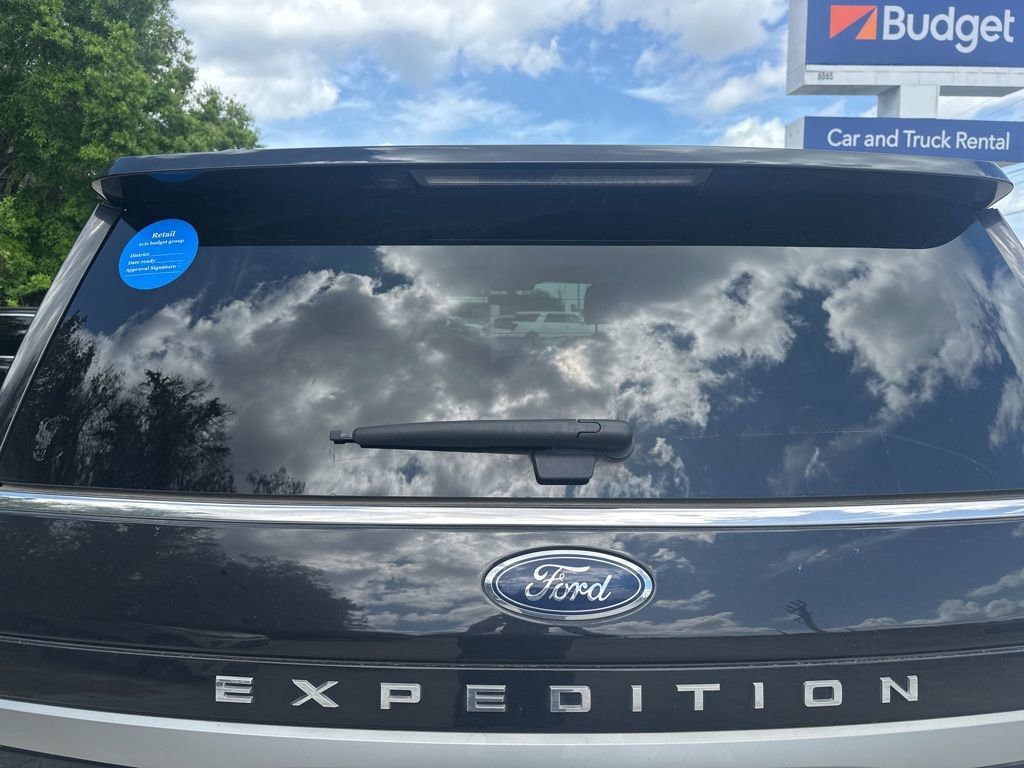 Used 2024 Ford Expedition Max XLT image 12