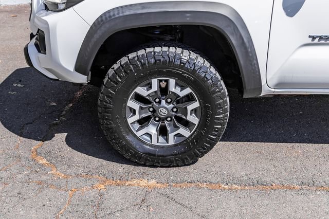 Used 2021 Toyota Tacoma TRD Off-Road w/ TRD Premium Off Road Package image 12