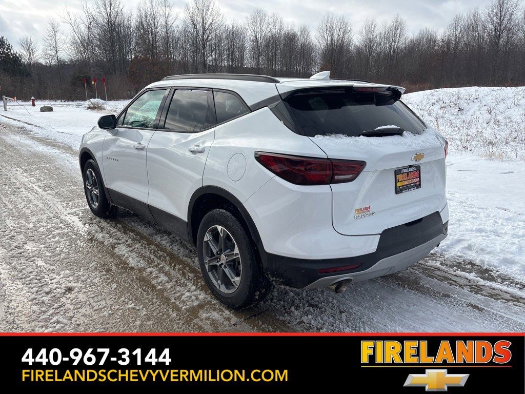 Certified 2024 Chevrolet Blazer LT w/ Convenience Package image 3