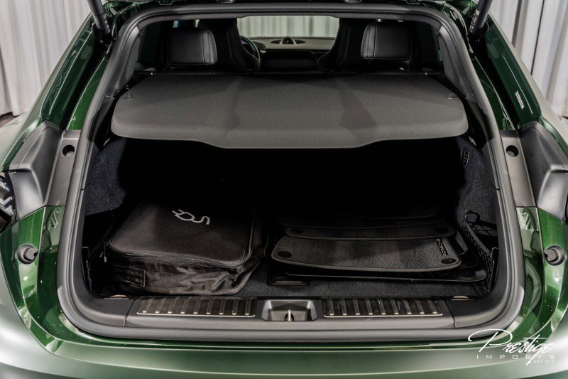 Used 2025 Porsche Macan 4S Electric image 15