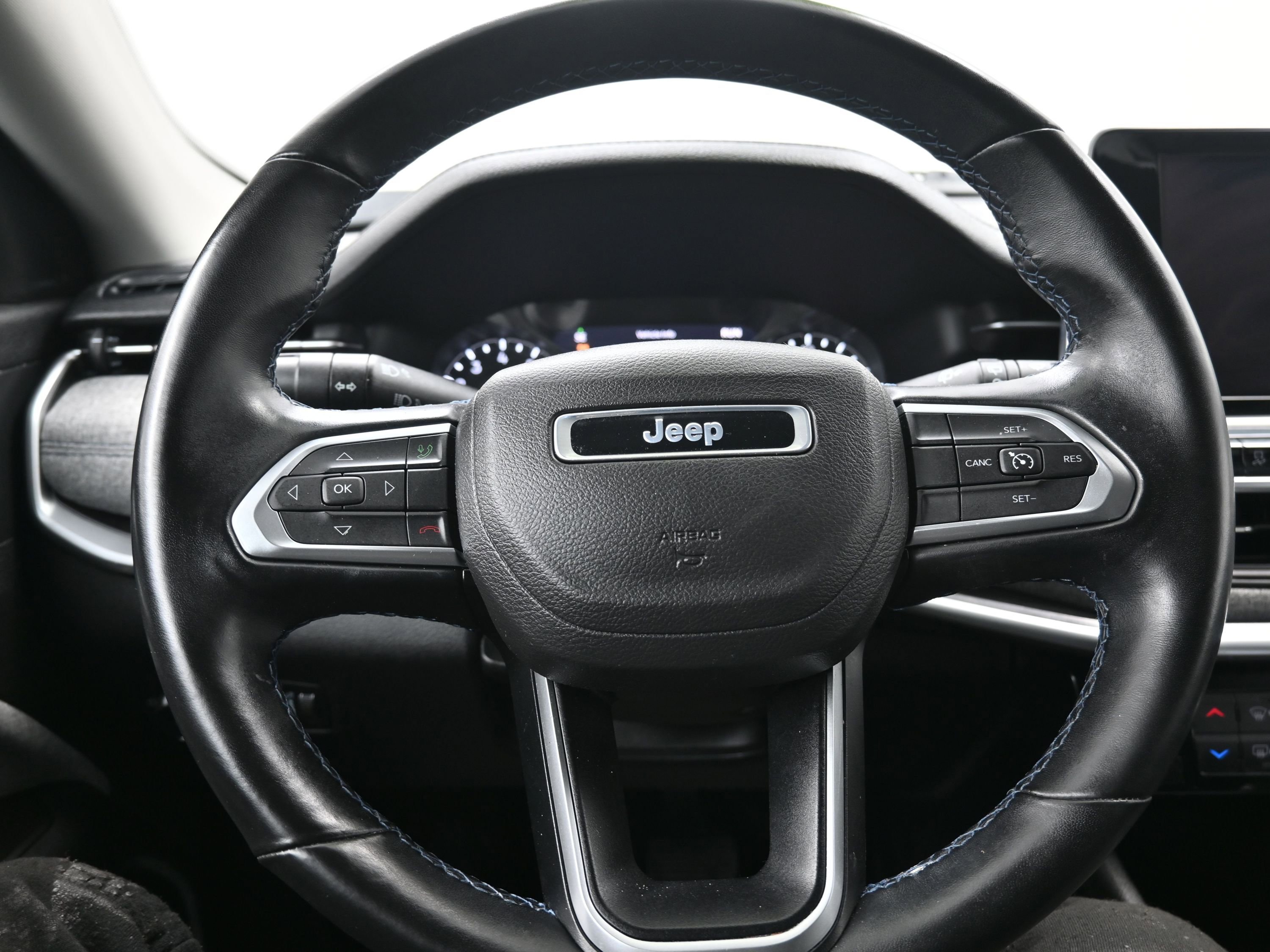 Used 2022 Jeep Compass Latitude w/ Convenience Group image 21