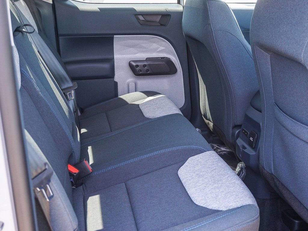 New 2025 Ford Maverick XLT w/ XLT Luxury Package image 13