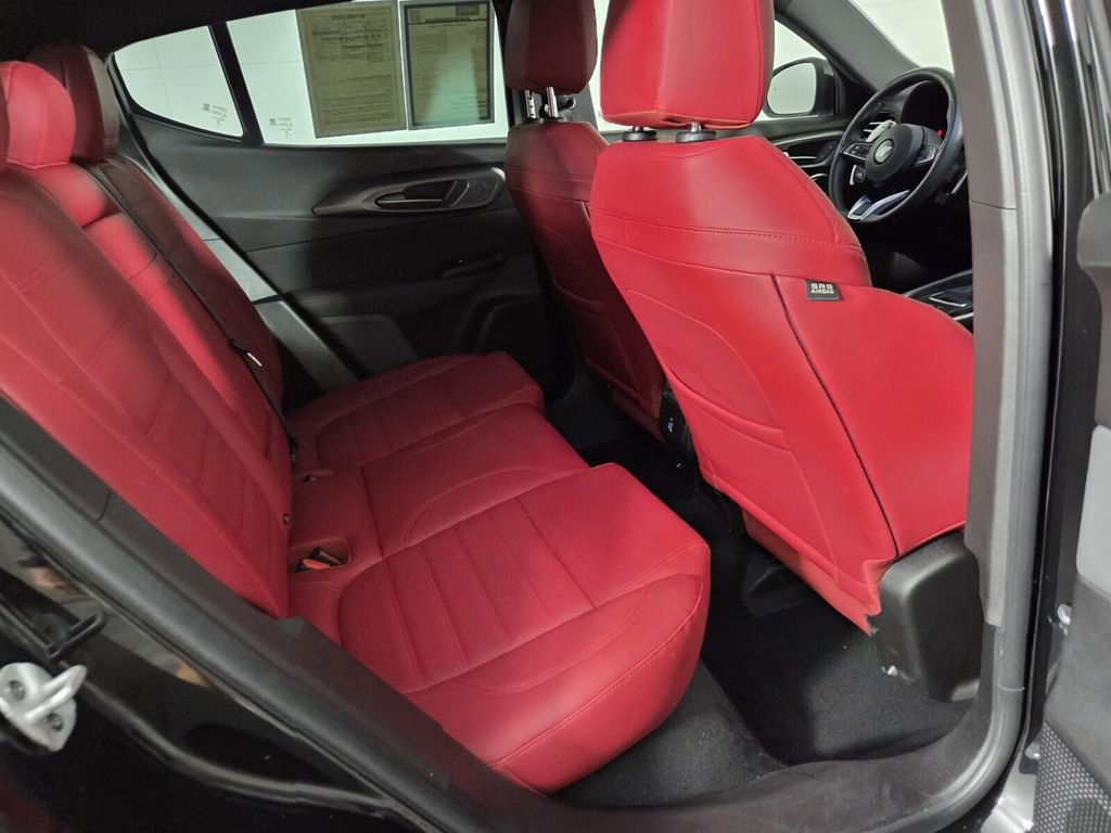 Certified 2025 Dodge Hornet R/T w/ R/T Plus Package image 28