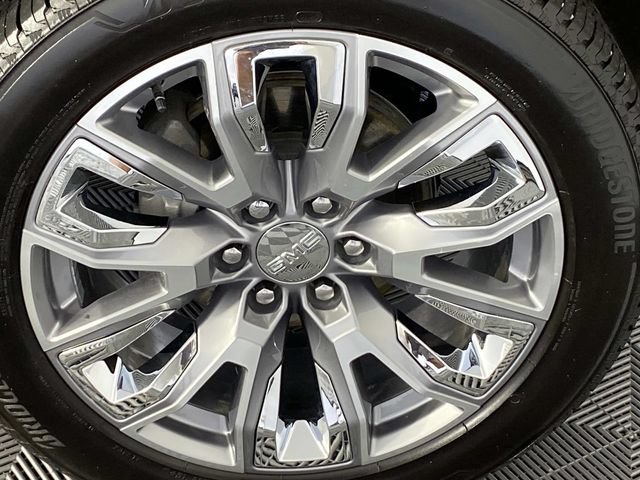 Used 2026 GMC Sierra 1500 Denali w/ Denali Reserve Package AWD/4WD image 32
