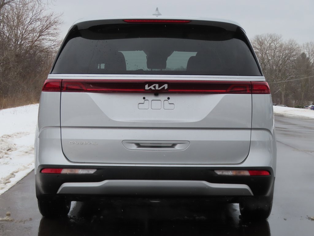 Certified 2023 Kia Carnival LX w/ Paint Protection Package image 5