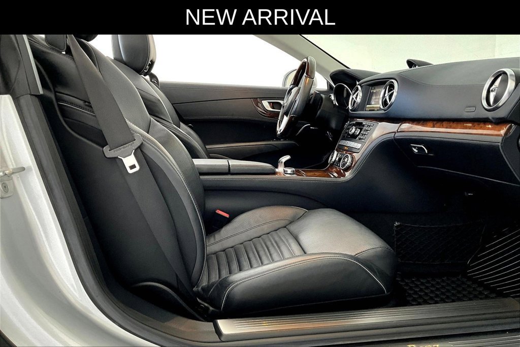 Used 2014 Mercedes-Benz SL 550 image 26
