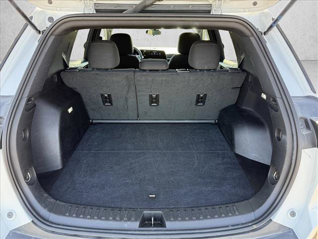 Used 2025 Chevrolet Equinox LT FWD image 7