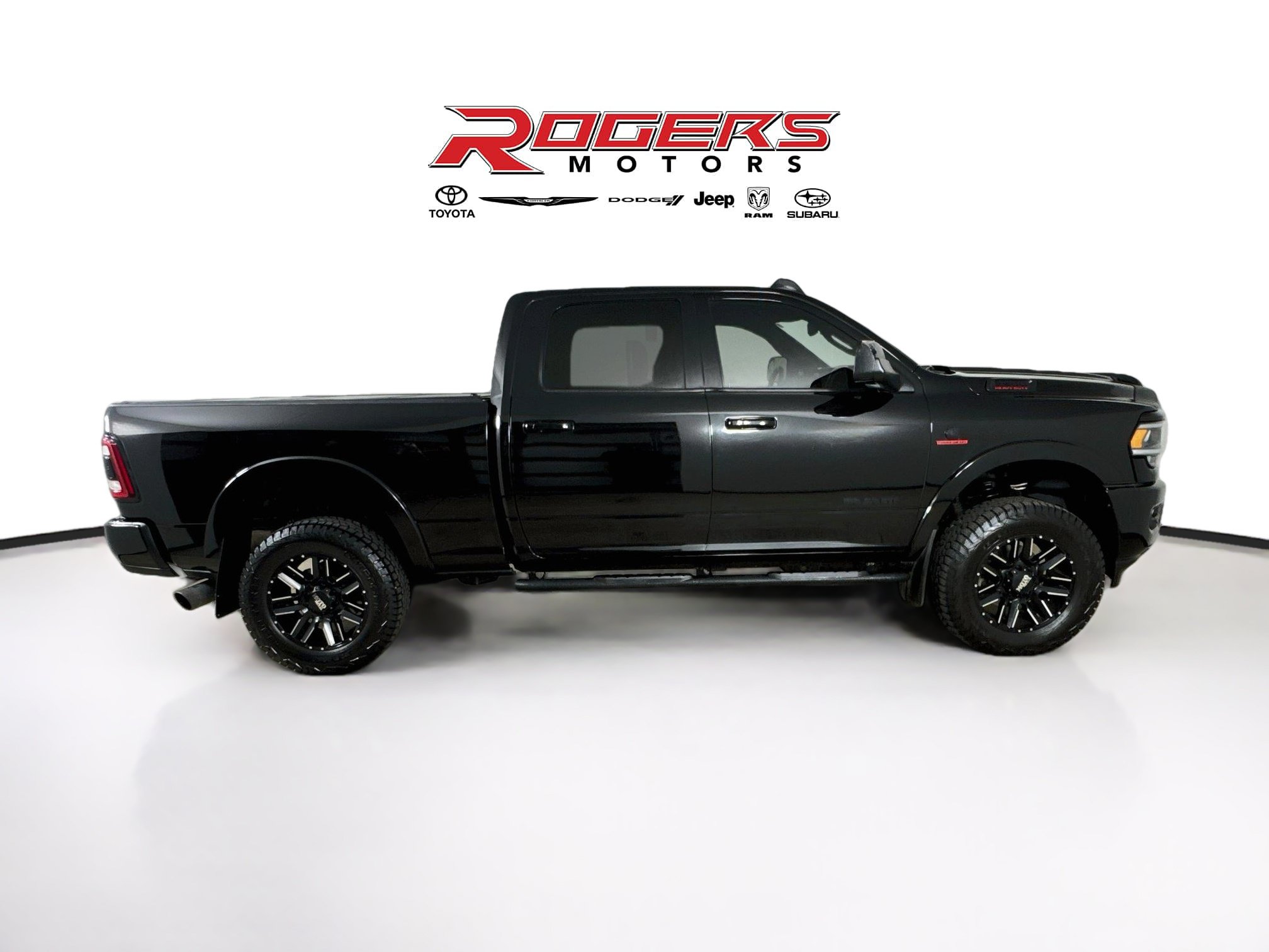 Used 2020 RAM 2500 Laramie w/ Night Edition AWD/4WD image 9