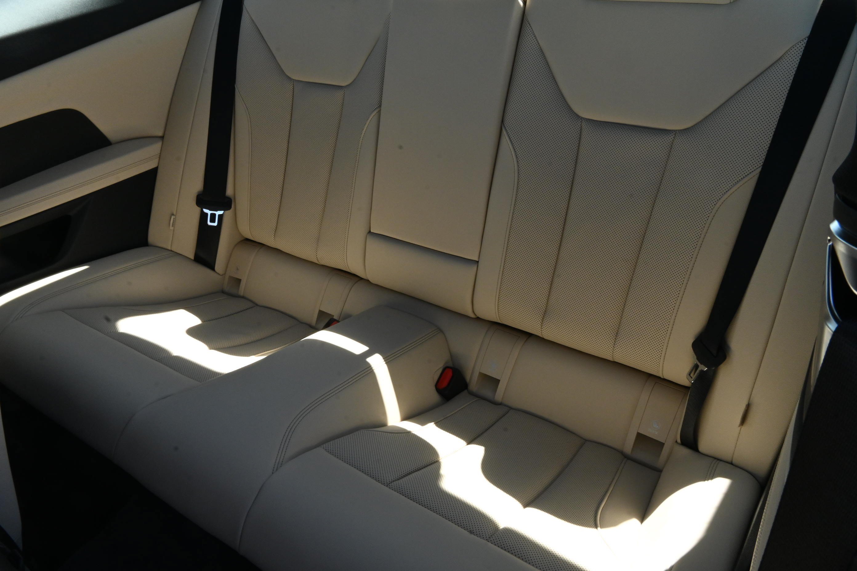 New 2026 BMW 430i Coupe w/ M Sport Package RWD image 10