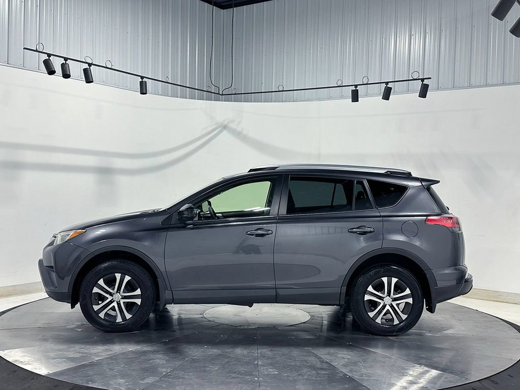 Used 2018 Toyota RAV4 LE w/ All Weather Liner Package AWD/4WD image 14