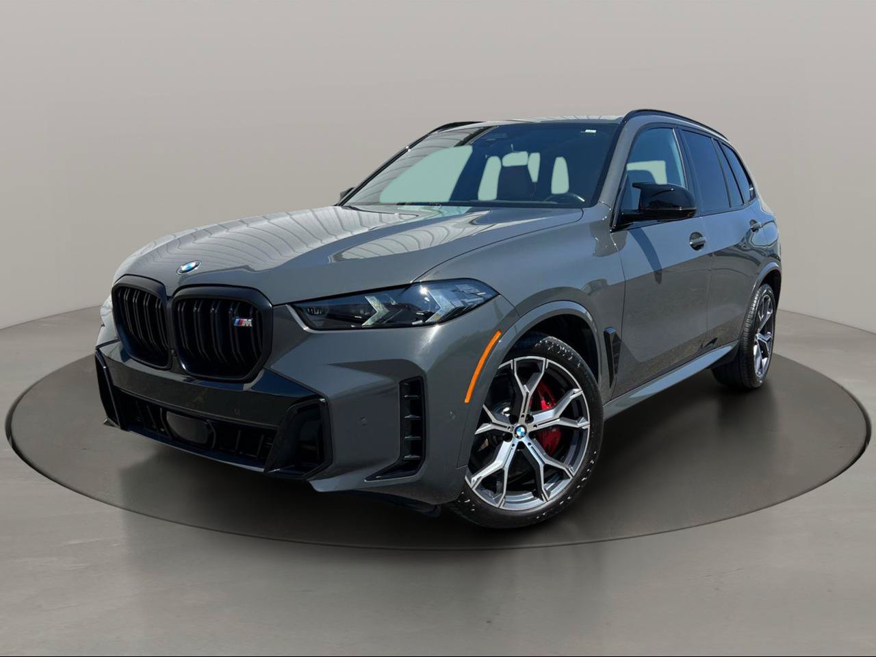 Used 2024 BMW X5 M60i AWD/4WD image 1