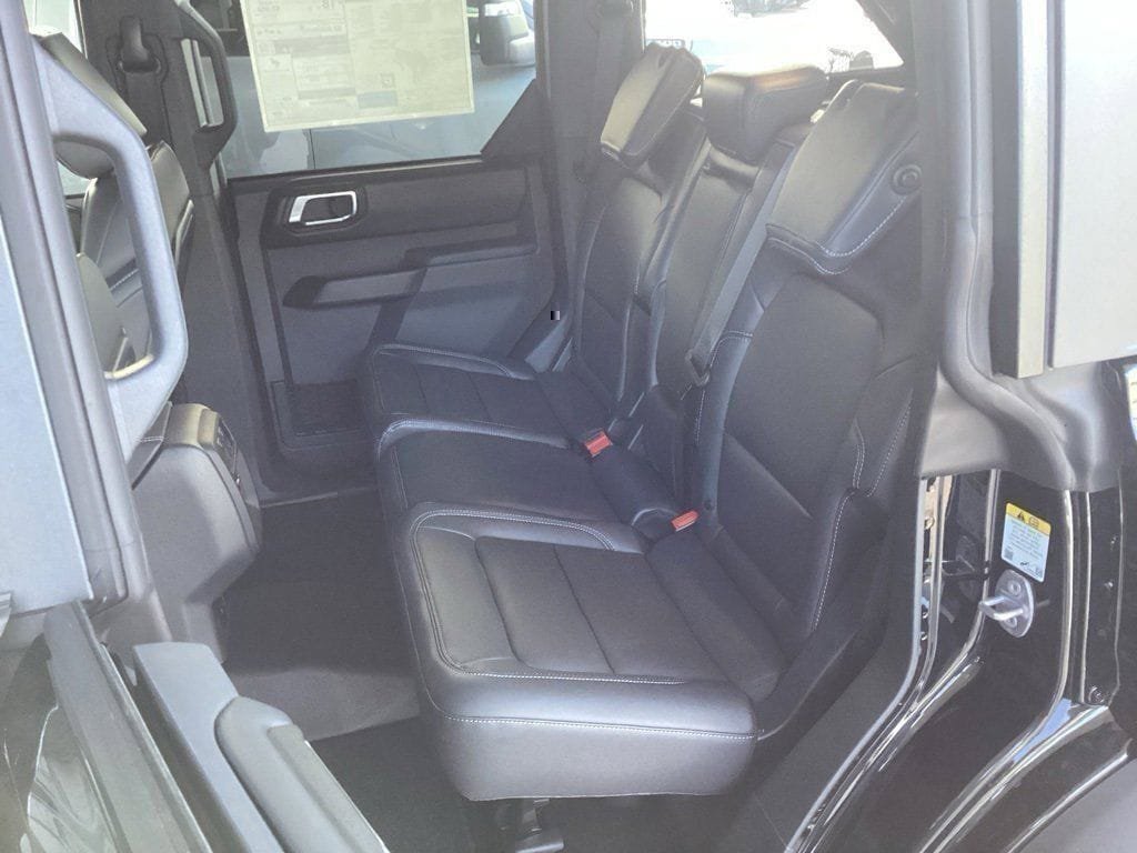 New 2025 Ford Bronco Badlands AWD/4WD image 46