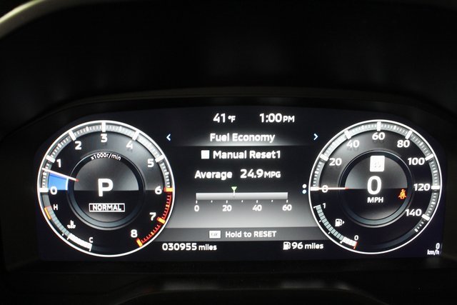 Used 2024 Mitsubishi Outlander SE Black Edition image 16