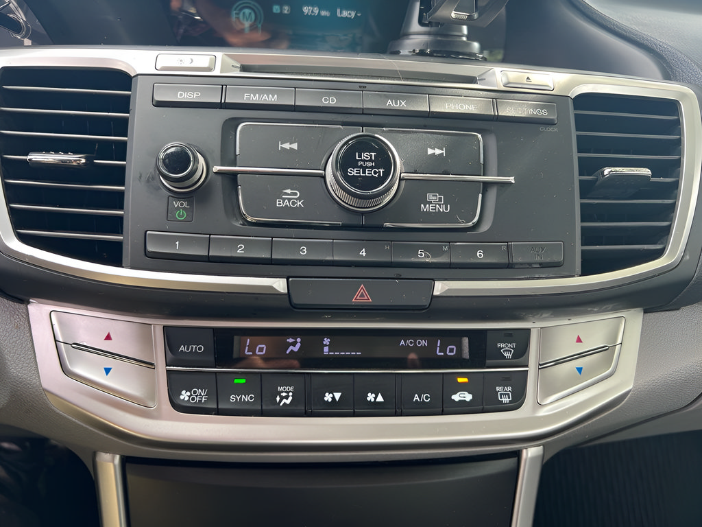 Used 2013 Honda Accord LX image 25